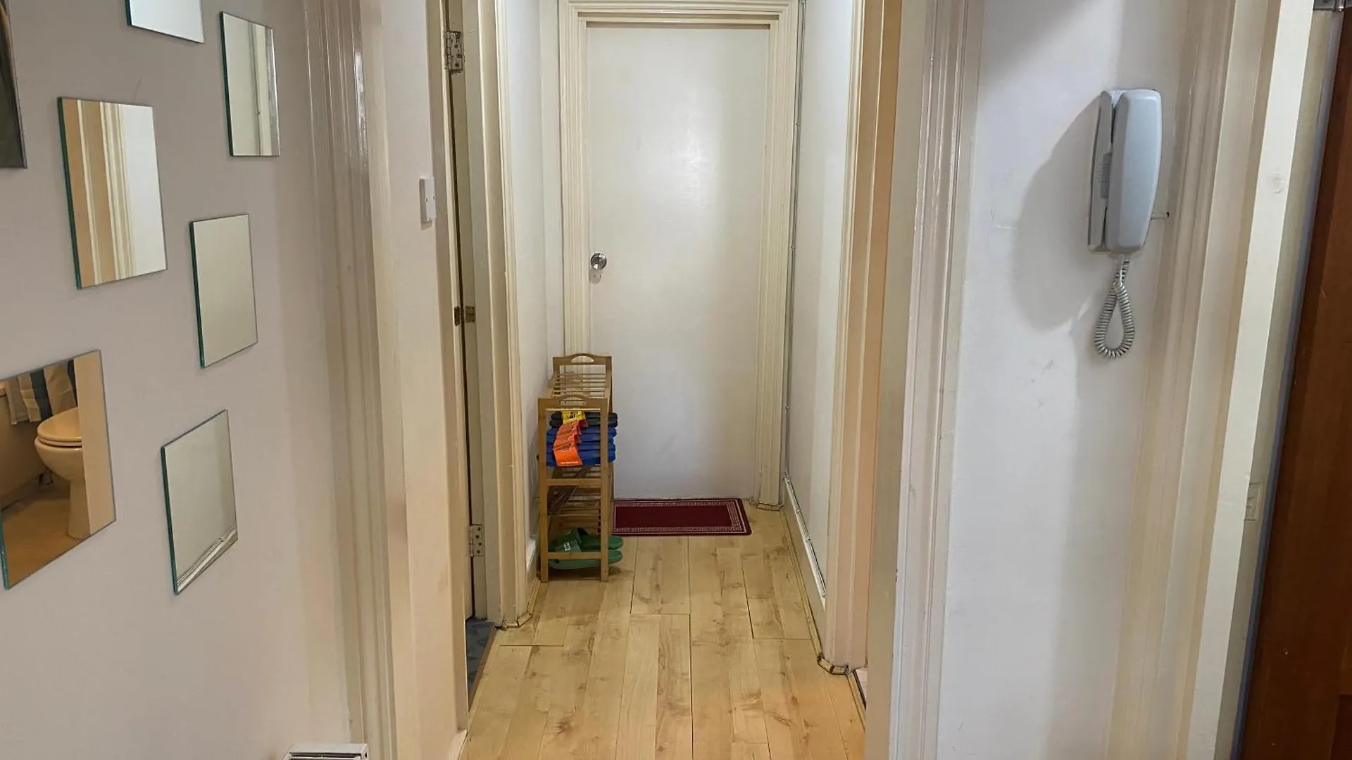 Cozy Private Room Near Cambridge Heath Station London